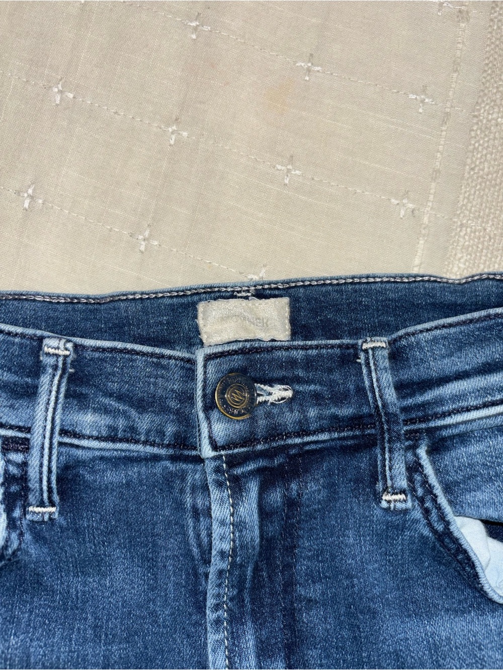 MOTHER Jeans - Picture 2 of 5